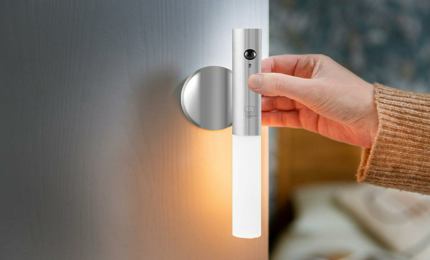 Smart Baton Light