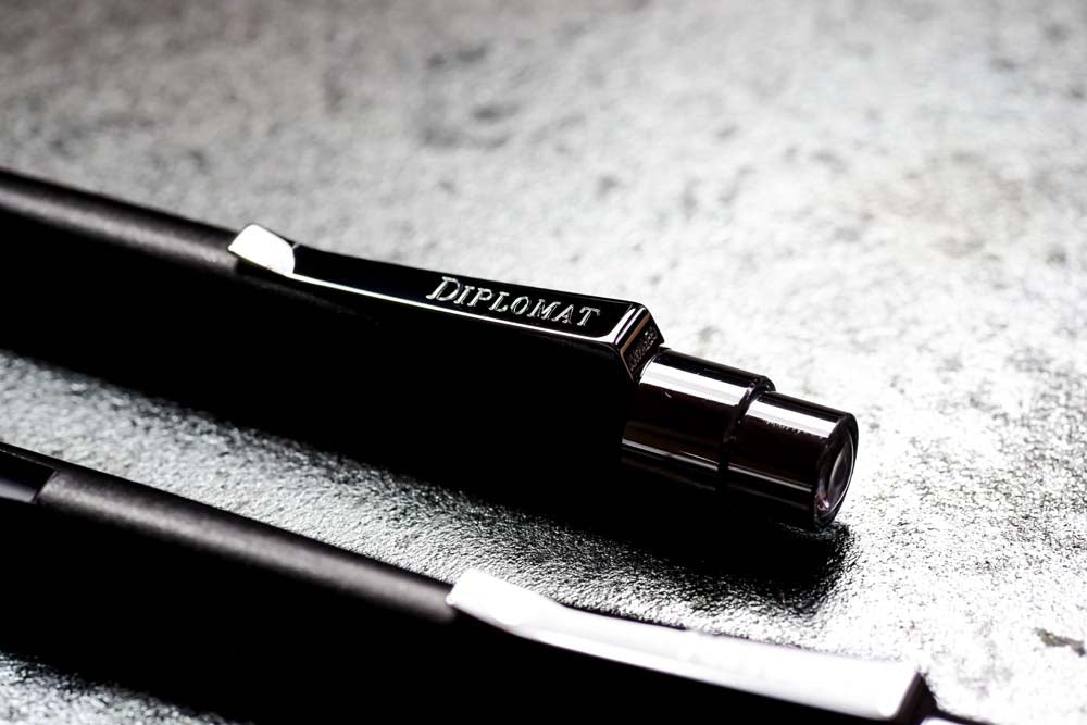Diplomat Fountain Pen Magnum crow black - Medium