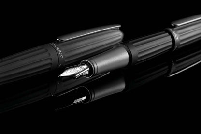 Diplomat Fountain Pen Aero black - Medium
