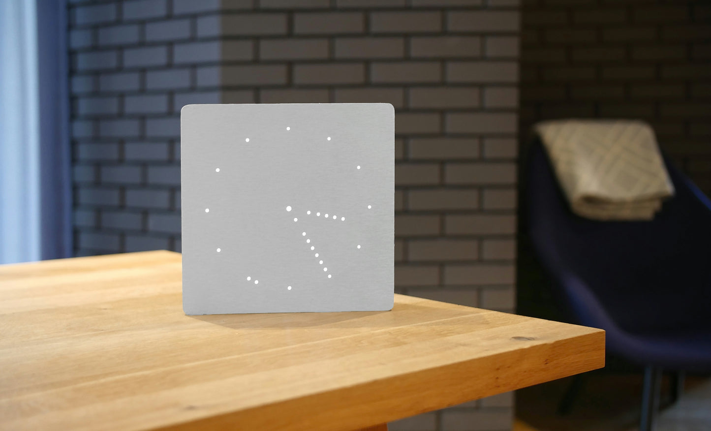 Analogue Click Clock