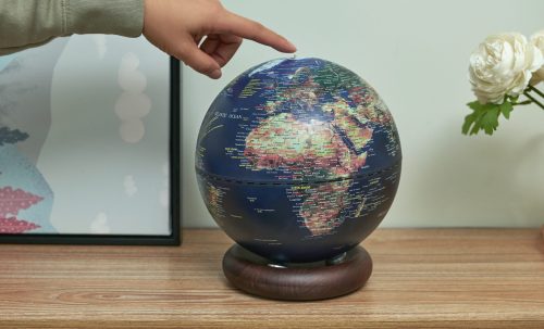 AtlasGlobe Lamp