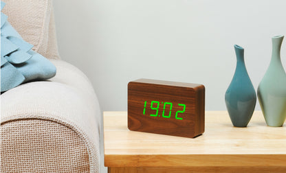 Brick Click Clock