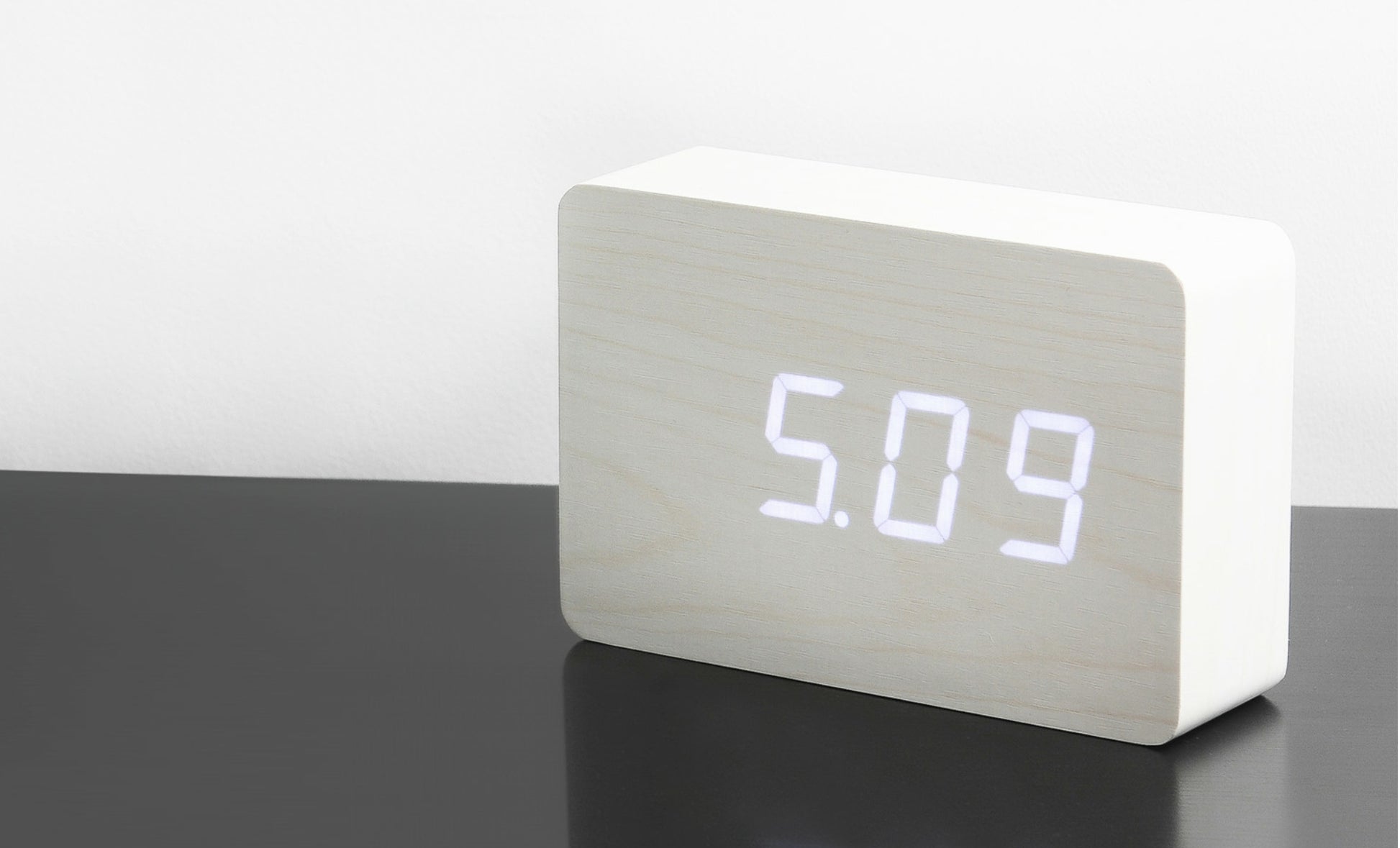 Brick Click Clock