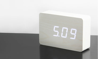 Brick Click Clock