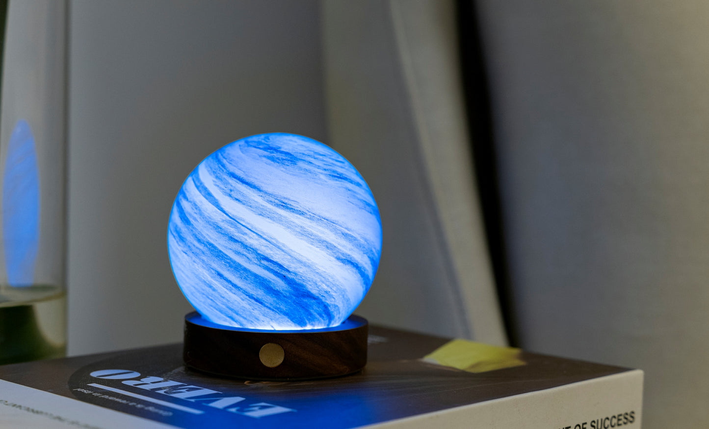 AstraGlass Light