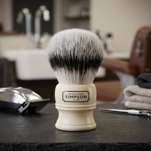 Simpsons - Trafalgar T3 Synthetic Shaving Brush with Cream Handle